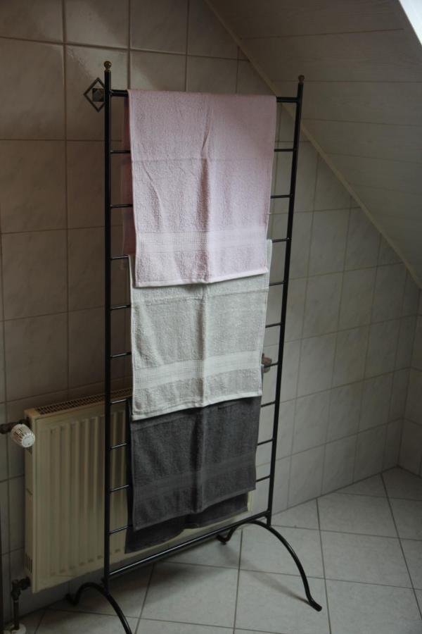 Romantische Ferienwohnung Rheingold 50 Qm Fuer 2 Bis 4 P Bacharach Exterior photo